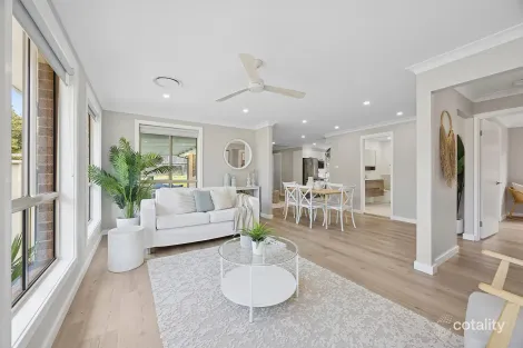 Property photo of 6 Newton Place Blue Haven NSW 2262