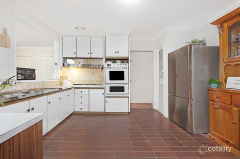 Property photo of 18 Highvale Road Glen Waverley VIC 3150