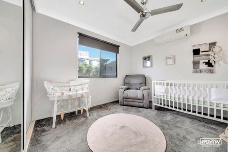 Property photo of 110 Bottlebrush Drive Lammermoor QLD 4703