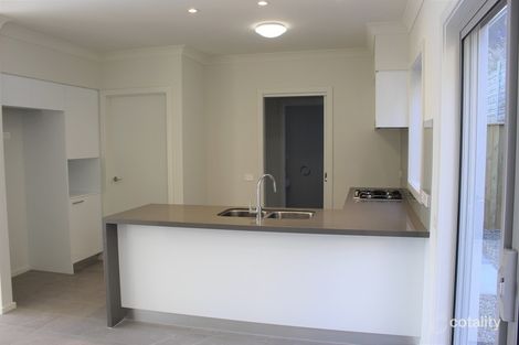 Property photo of 85 Hennessy Avenue Moorebank NSW 2170