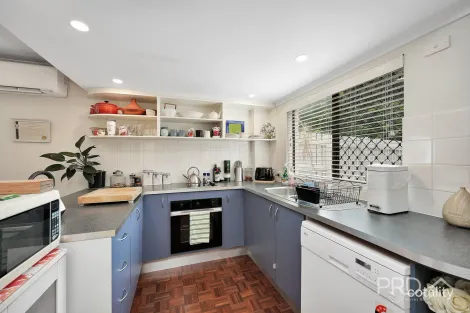 Property photo of 10/10 McKean Road Scarness QLD 4655