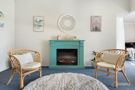 Property photo of 33 John Street Ellalong NSW 2325