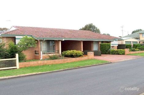 2 Birdwood St, Newtown, QLD 4350