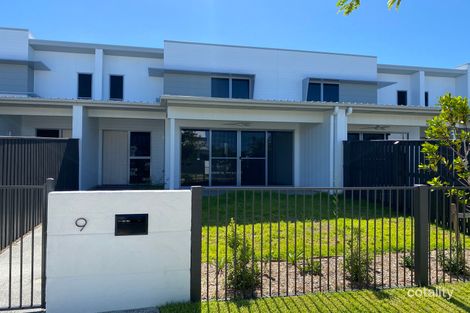 9 Captain Ave, Newport, QLD 4020