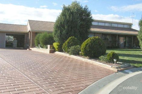 Property photo of 3 Guy Court Kangaroo Flat VIC 3555