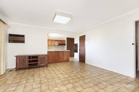 Property photo of 2 Hakea Street Kennington VIC 3550