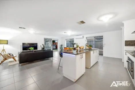 Property photo of 7 Ancona Street Southern River WA 6110