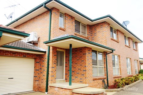 2/46 Charles St, Smithfield, NSW 2164