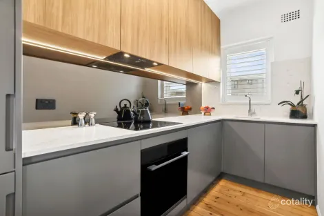 Property photo of 21/24-26 Onslow Avenue Elizabeth Bay NSW 2011