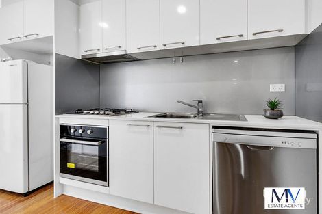 Property photo of 202/14 Albert Crescent St Albans VIC 3021