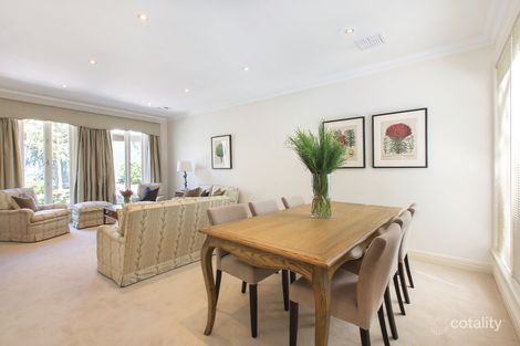 Property photo of 2/2 Monaro Road Kooyong VIC 3144