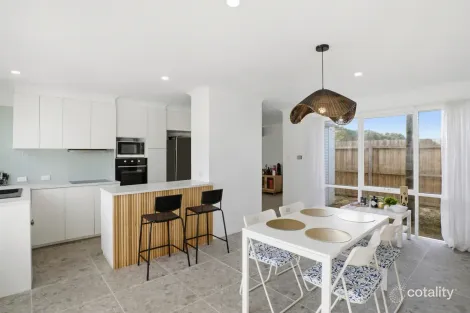 27 Fulton St, Colac, VIC 3250