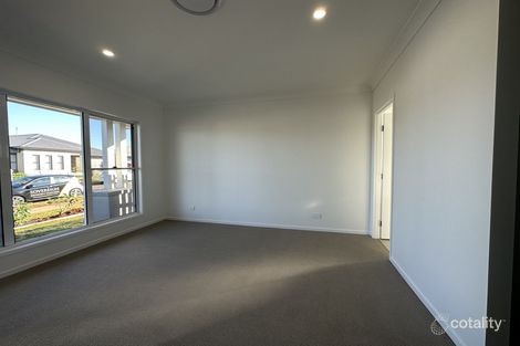 Property photo of 16 McAulay Avenue Highfields QLD 4352