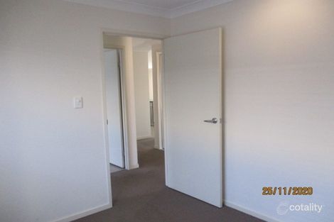 Property photo of 10 Sparrow Lane Moranbah QLD 4744