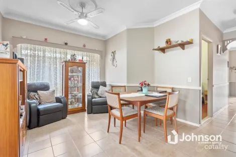 Property photo of 74 Brooklands Circuit Forest Lake QLD 4078