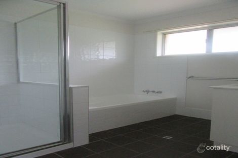 19 Fairymead St, Underwood, QLD 4119