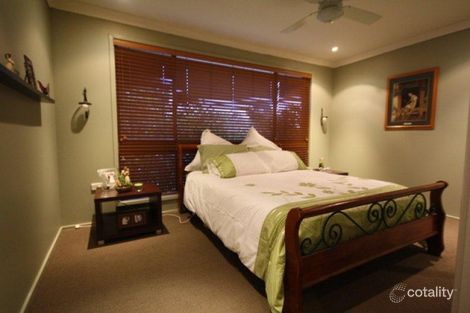 Property photo of 27 Trobriand Crescent Glenfield NSW 2167