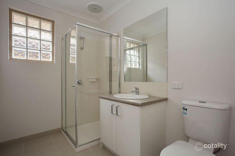 Property photo of 2/3 Heather Grove Ringwood VIC 3134