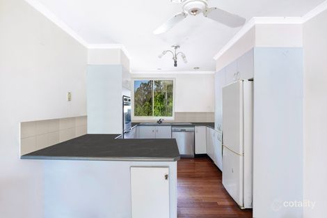 Property photo of 27 Windsor Road Berkeley Vale NSW 2261