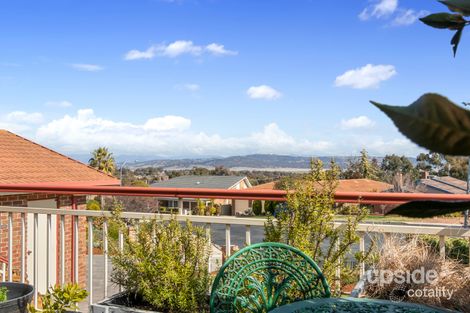 Property photo of 6 Lee Place Queanbeyan West NSW 2620