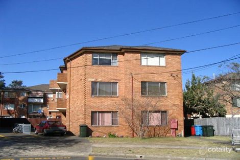 Property photo of 3 Gray Crescent Eastlakes NSW 2018