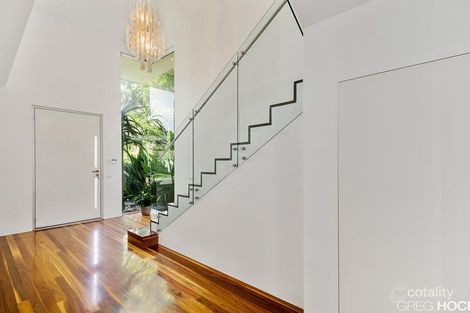 Property photo of 10 Oberon Way Newport VIC 3015