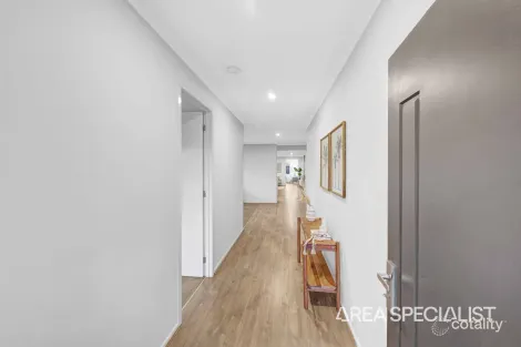 Property photo of 3 Robertson Avenue Aintree VIC 3336