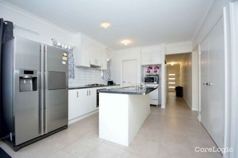 Property photo of 13 Ballarat Court Craigieburn VIC 3064