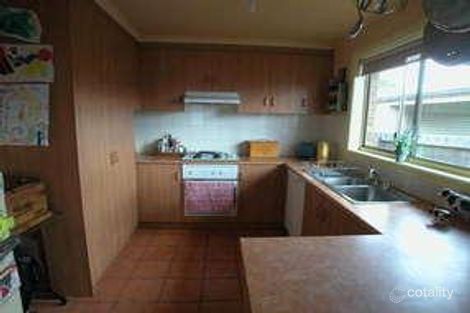 Property photo of 8 Archimedes Avenue Lara VIC 3212
