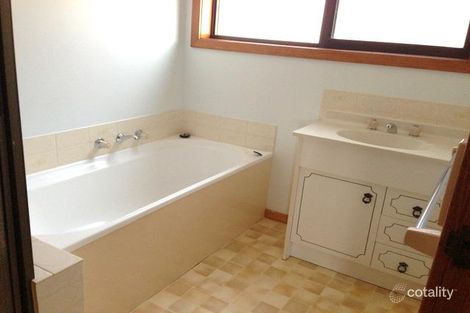 Property photo of 11 Luttrell Avenue Bellerive TAS 7018