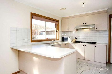 Property photo of 8 Stilt Court Werribee VIC 3030