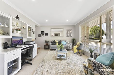 Property photo of 11 Llanwynne Court Middle Ridge QLD 4350