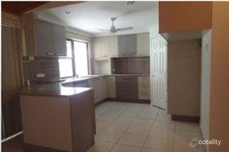 Property photo of 20 Henry Court Beaconsfield QLD 4740
