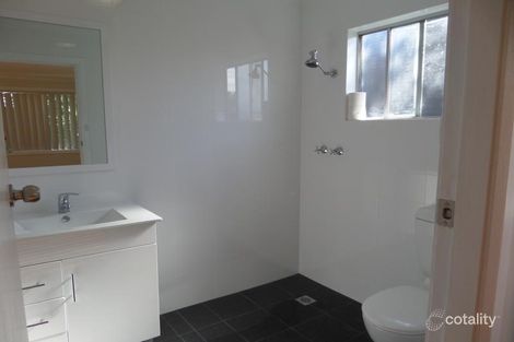 Property photo of 2/4 Lovett Street Manly Vale NSW 2093