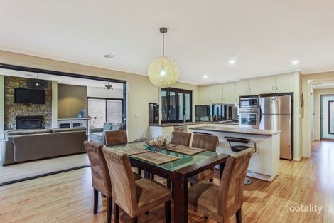 Property photo of 10 Silverstone Drive Cranbourne VIC 3977