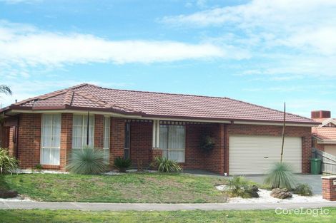 Property photo of 8 Tralee Circuit Narre Warren VIC 3805