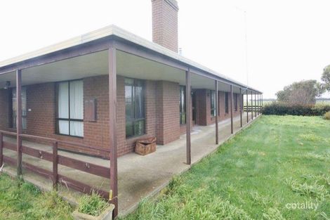 904 Carngham-Lake Goldsmith Rd, Lake Goldsmith, VIC 3373