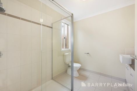 Property photo of 27 Blue Jay Crescent Tarneit VIC 3029