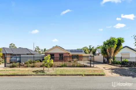 9 Justinian St, Elizabeth Downs, SA 5113