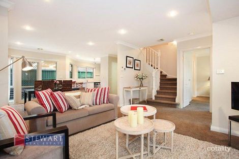 Property photo of 5 Samuel Street Ringwood VIC 3134