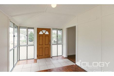 Property photo of 35 Elphinstone Street Berserker QLD 4701
