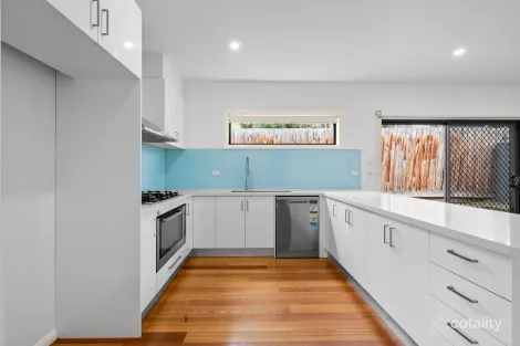 Property photo of 3/645 Pascoe Vale Road Oak Park VIC 3046