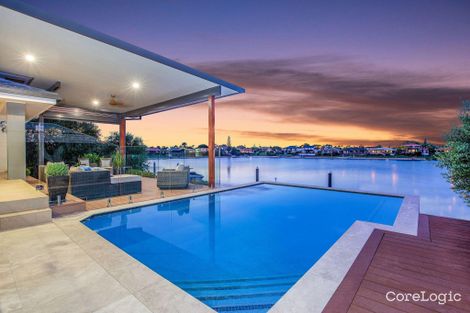 44 Rumrunner St, Mermaid Waters, QLD 4218