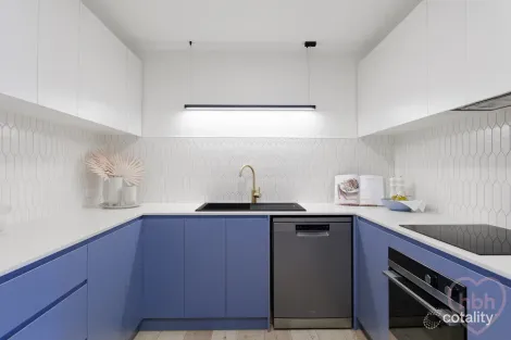 Property photo of 11 Rowe Place Phillip ACT 2606