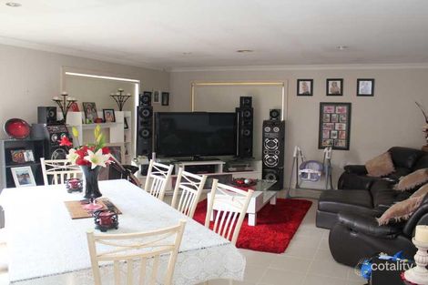 Property photo of 28 Dewar Crescent Maddingley VIC 3340