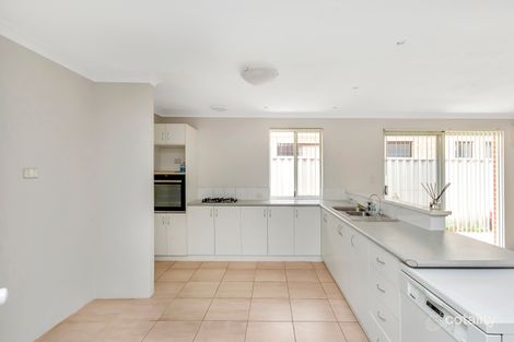 Property photo of 6 Cascarilla Road Bennett Springs WA 6063