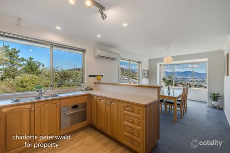 Property photo of 25 Avoca Street Lindisfarne TAS 7015