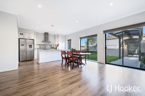 Property photo of 83 Fiorelli Boulevard Cranbourne East VIC 3977