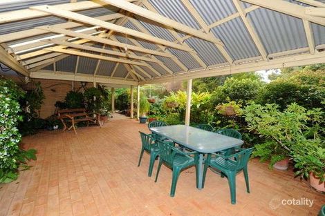 16 Grange Cres, Gooseberry Hill, WA 6076