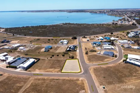 Property photo of 42 Oscar Williams Drive Streaky Bay SA 5680